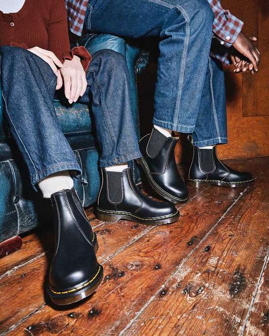 Botines Dr. Martens Vintage 2976 Mujer Negros MX-90456